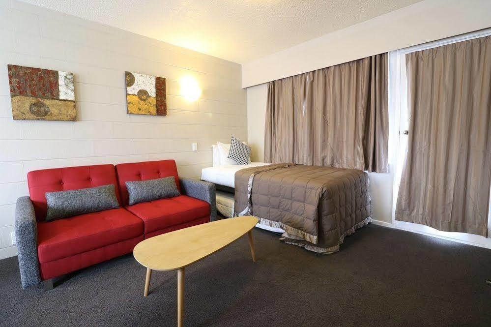 Boundary Court Motor Inn Гамильтон Экстерьер фото