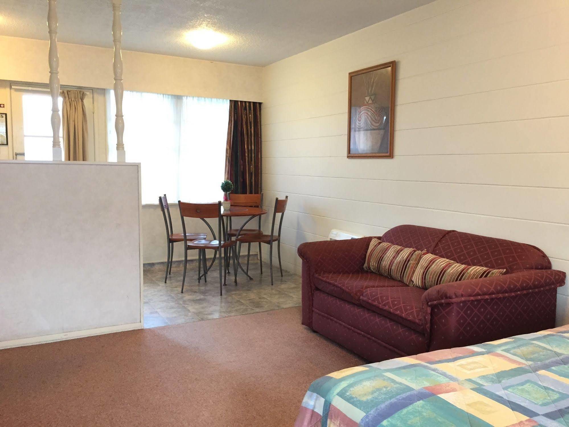 Boundary Court Motor Inn Гамильтон Экстерьер фото